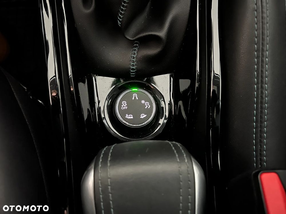 Peugeot 2008 1.2 Pure Tech GPF Crossway S&S - 34