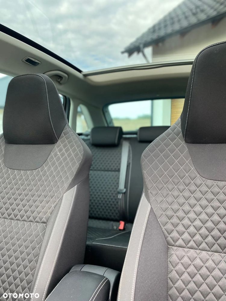 Skoda RAPID 1.4 TDI DSG Monte Carlo - 13