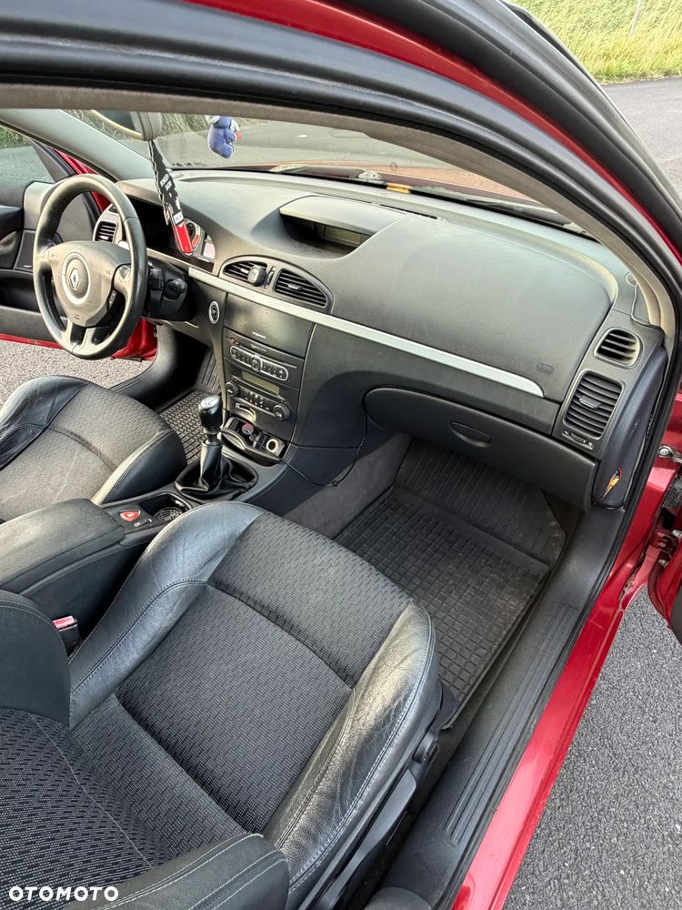 Renault Laguna 1.9 dCi Confort Dynamique - 14