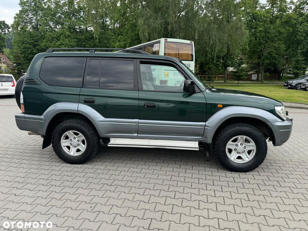 Toyota Land Cruiser VZJ95 3.4 Special - 6