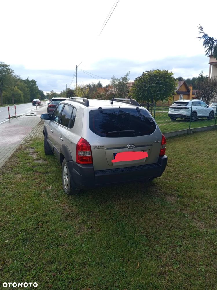 Hyundai Tucson 2.0 Comfort 2WD - 2