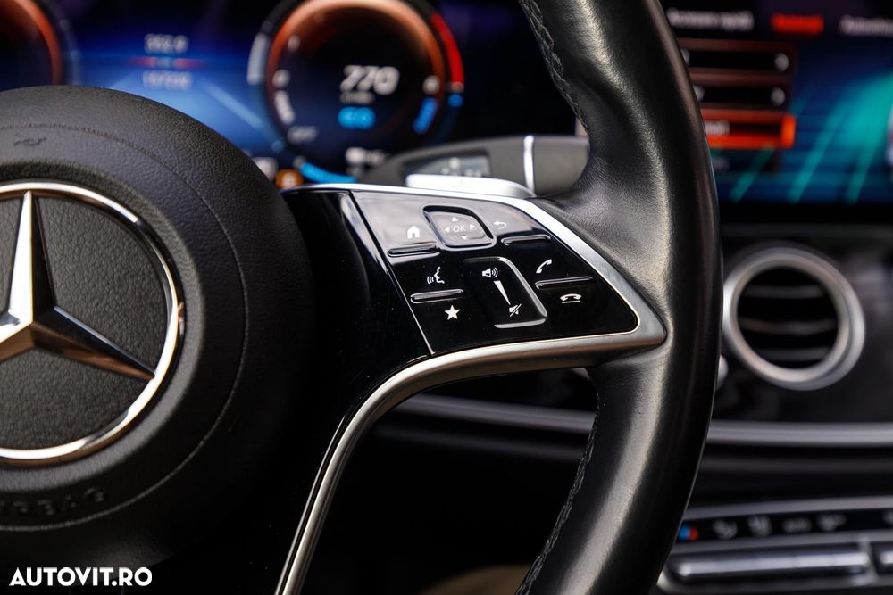 Mercedes-Benz E - 17