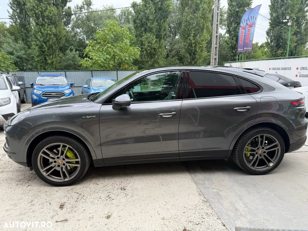 Porsche Cayenne Coupe - 9
