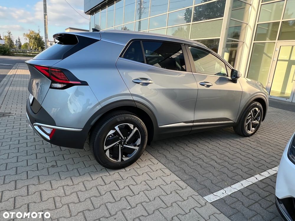 Kia Sportage 1.6 T-GDI HEV L 2WD - 12