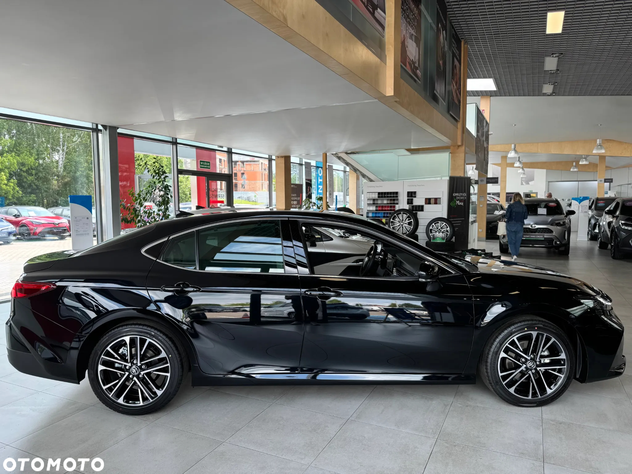 Toyota Camry 2.5 Hybrid Dynamic Force Executive e-CVT - 10