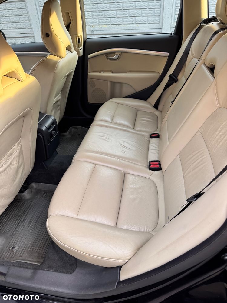 Volvo V70 2.0D Summum - 11