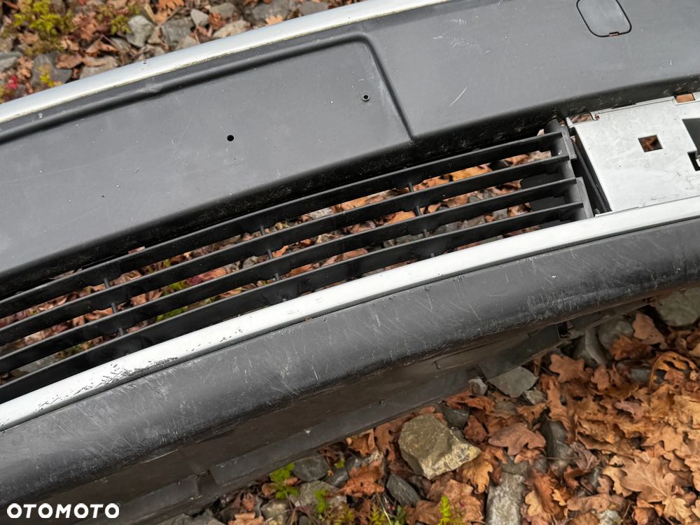 ZDERZAK PRZEDNI RENAULT	ESPACE IV PRZÓD 2002-2010 OE 8200102205 - 6