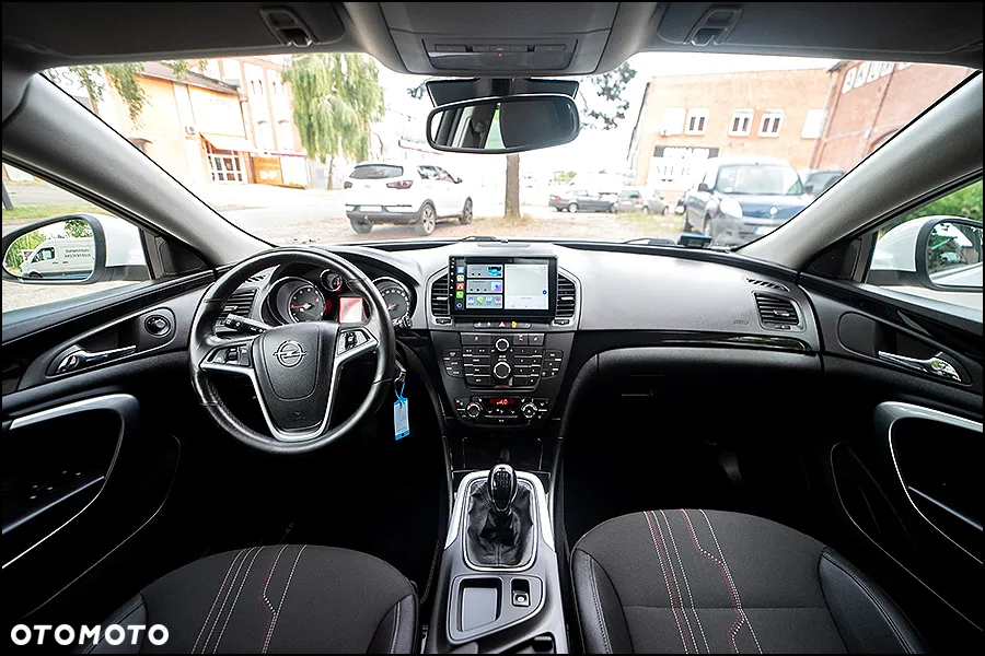 Opel Insignia - 18