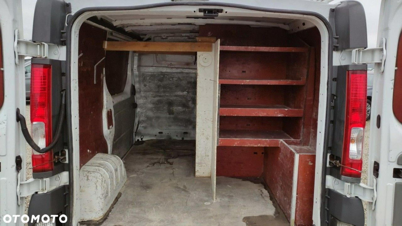 Opel Vivaro - 16
