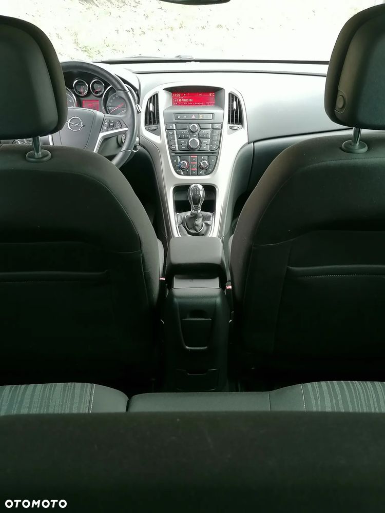 Opel Astra 1.4 Turbo - 12