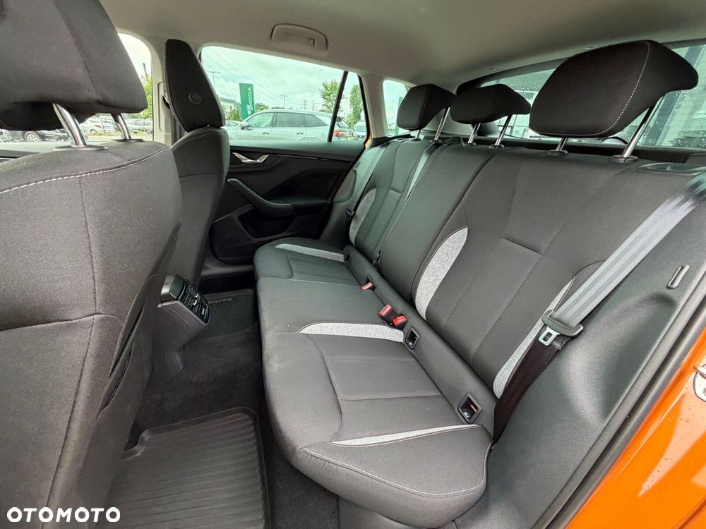 Skoda Kamiq 1.0 TSI Drive DSG - 17