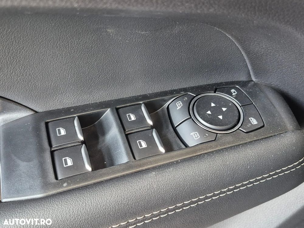 Volkswagen Amarok 3.0 TDI 241 CP 4M 10AT Aventura - 13