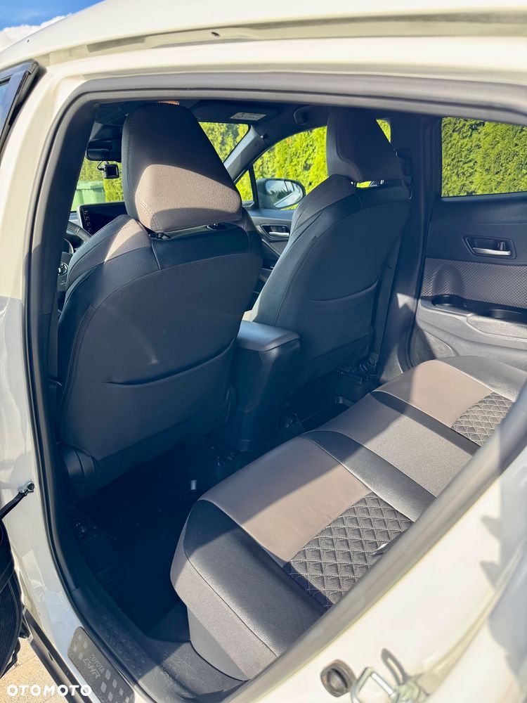 Toyota C-HR - 8