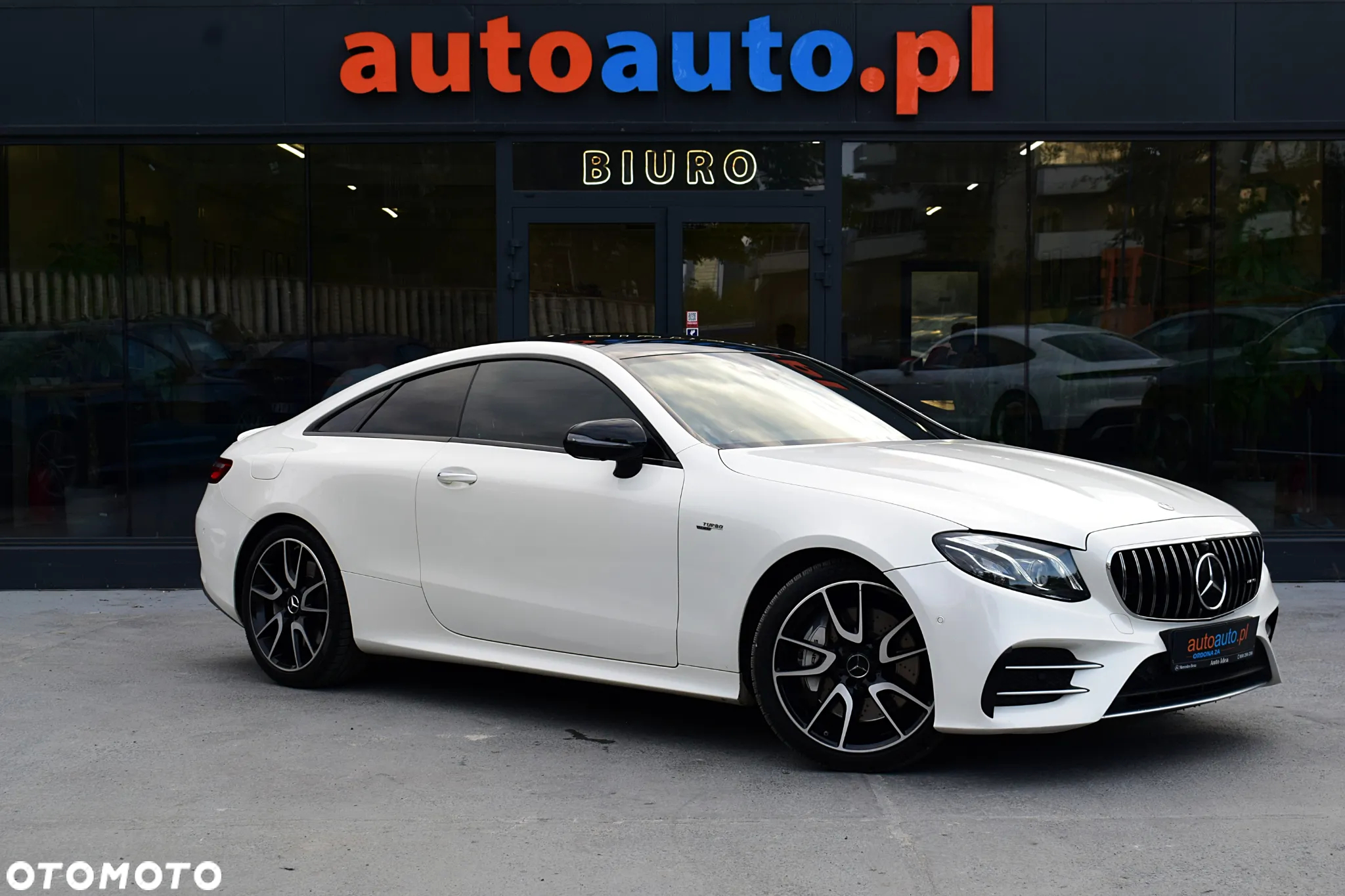 Mercedes-Benz Klasa E AMG 53 Coupe 4-Matic+ 9G-TRONIC - 3