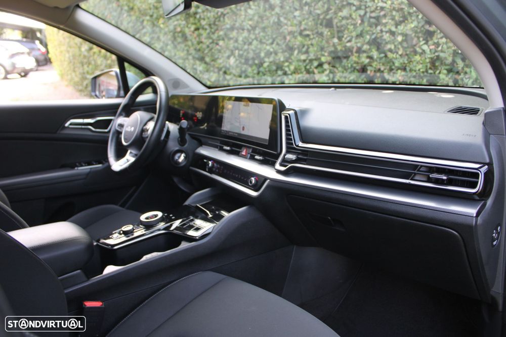 Kia Sportage 1.6 T-GDI AWD Base - 29