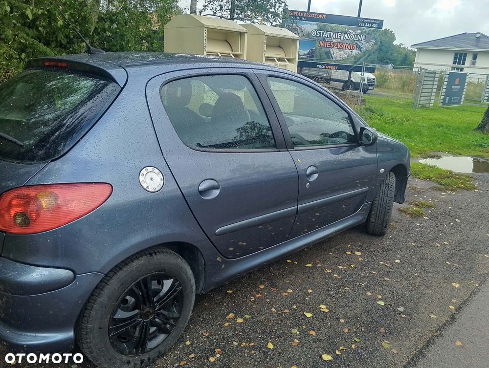 Peugeot 206 - 3