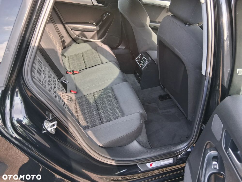 Audi A4 Avant 2.0 TDI DPF S line Sportpaket - 15