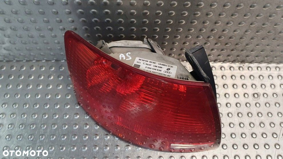 AUDI A4 B7 KOMBI 04-08 LEWA TYLNA LAMPA KOMBI ORYGINAŁ 8E9945095E - 5