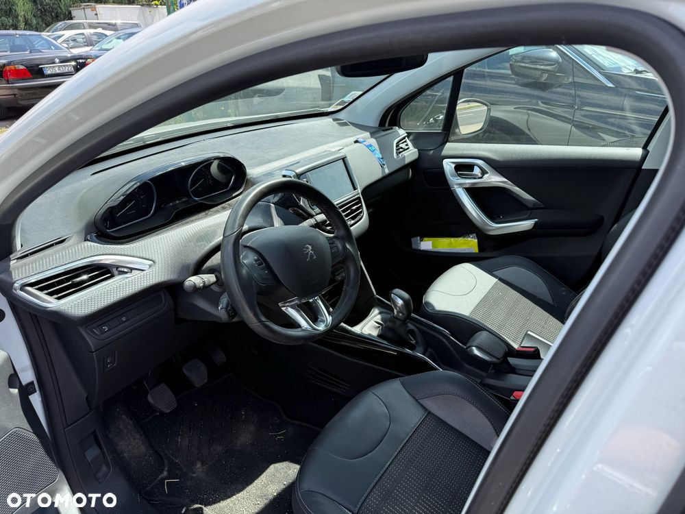 Peugeot 2008 1.2 Pure Tech Access - 7