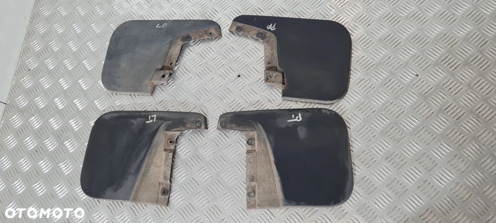 Mitsubishi L200 V Fullback Chlapacz Przód Tył Lewy Prawy - 1