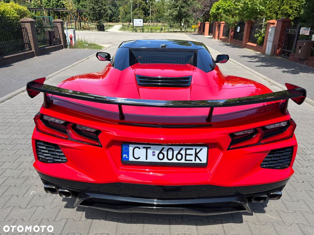 Chevrolet Corvette - 20