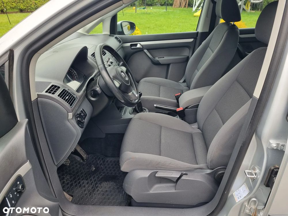 Volkswagen Touran 1.6 TDI DPF BlueMotion Technology STYLE - 5