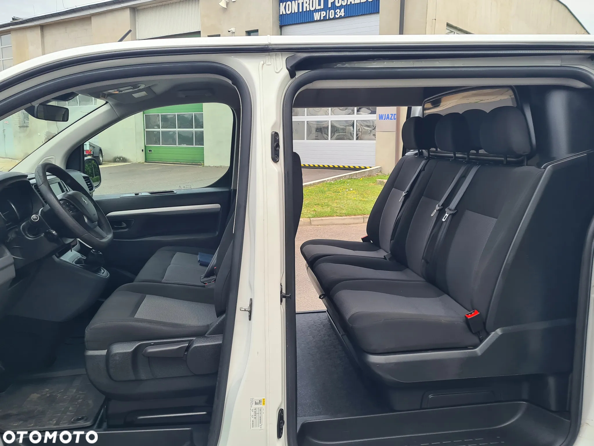 Peugeot Expert 2.0 BlueHDi Standard 3,0t Premium (bryg.) - 8
