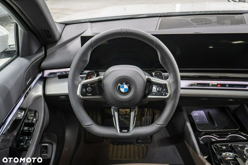 BMW Seria 5 - 14