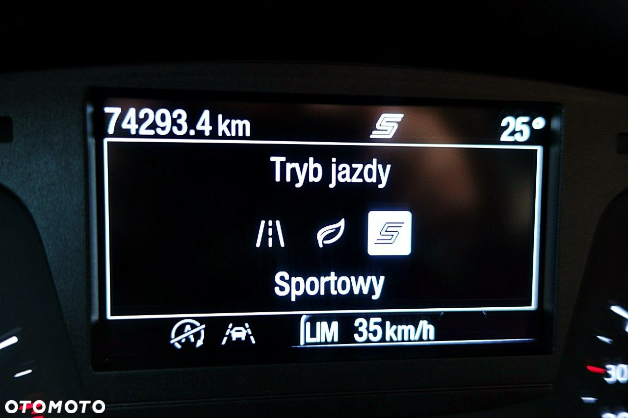 Ford Focus - 27