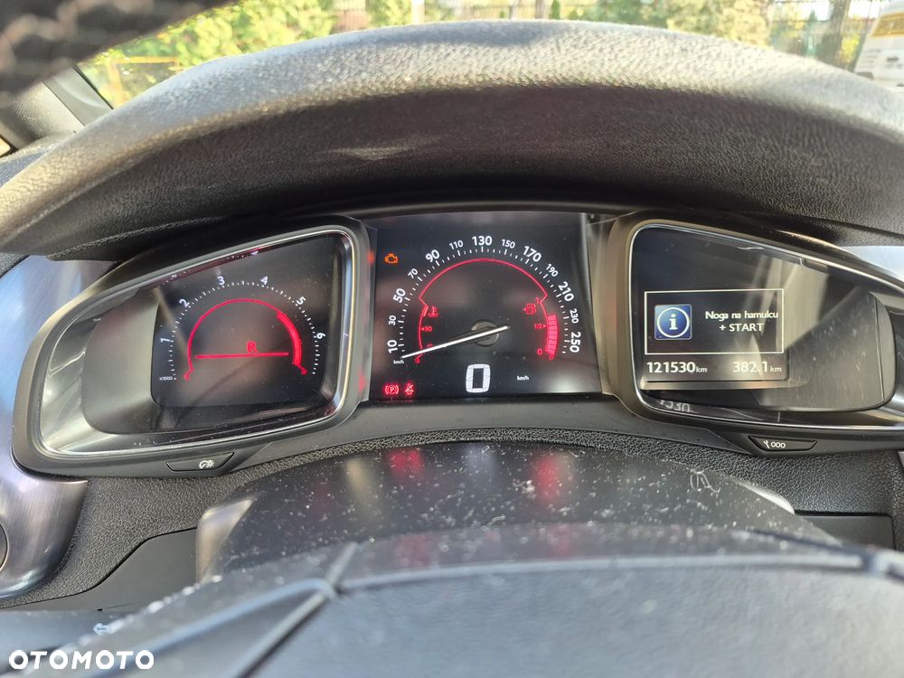 Citroën DS5 2.0 BlueHDi SoChic EAT6 - 11