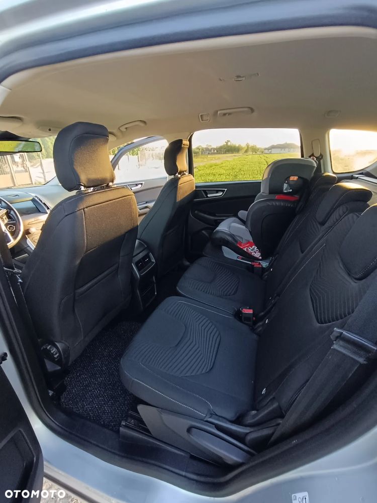 Ford S-Max - 9