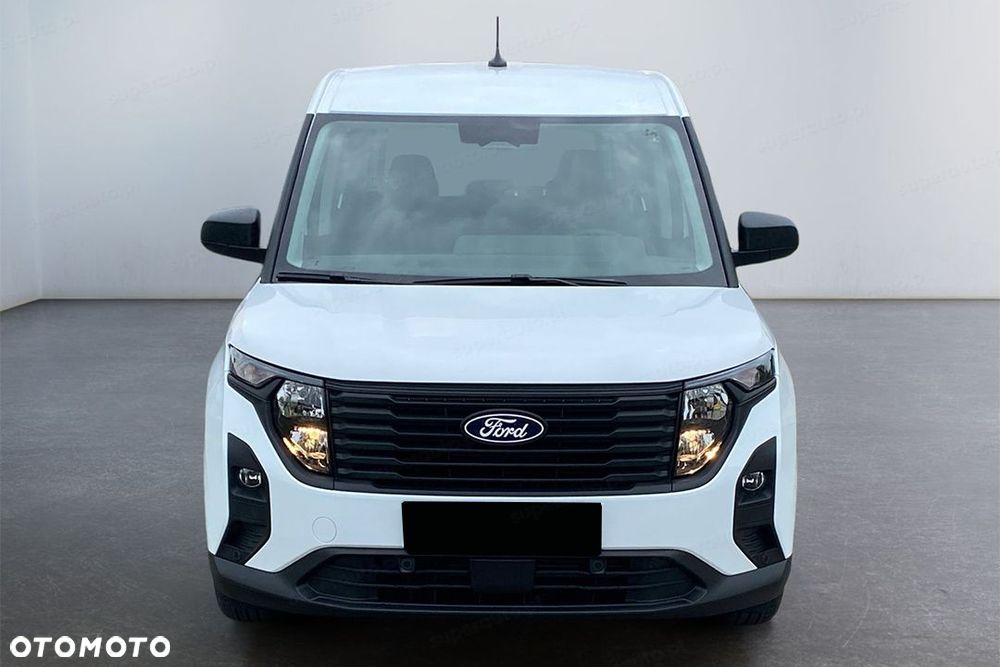 Ford Transit Courier - 4