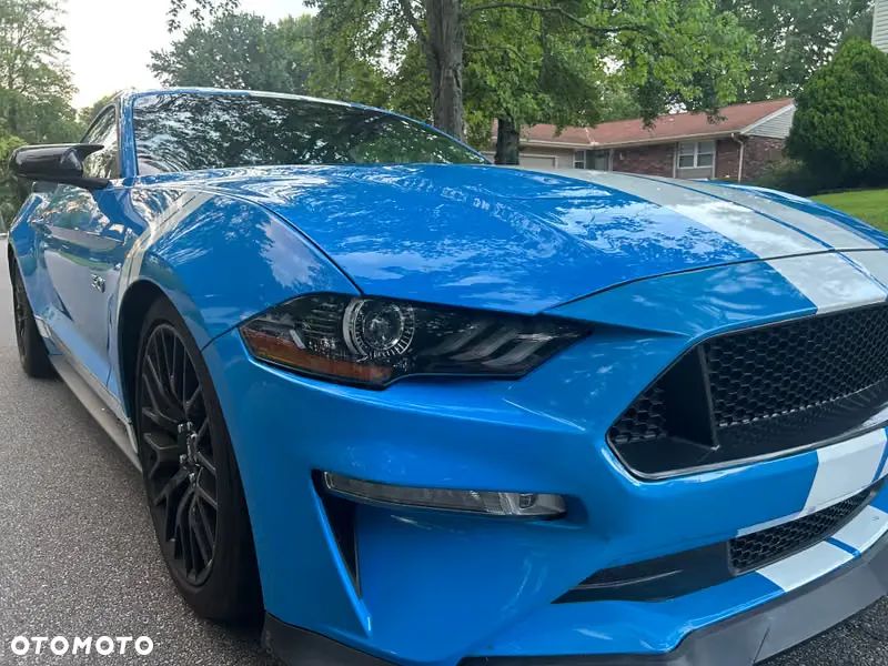 Ford Mustang 5.0 V8 GT - 8