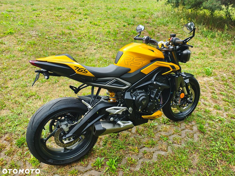 Triumph Street Triple - 3