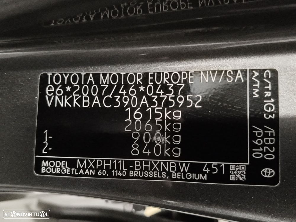 Toyota Yaris 1.5 HDF Comfort Plus - 38