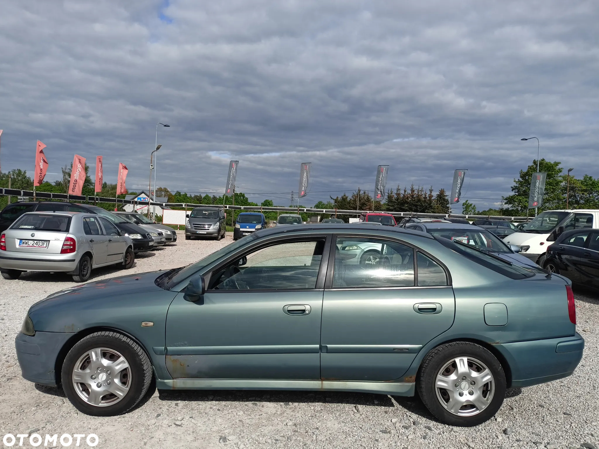 Mitsubishi Carisma - 2