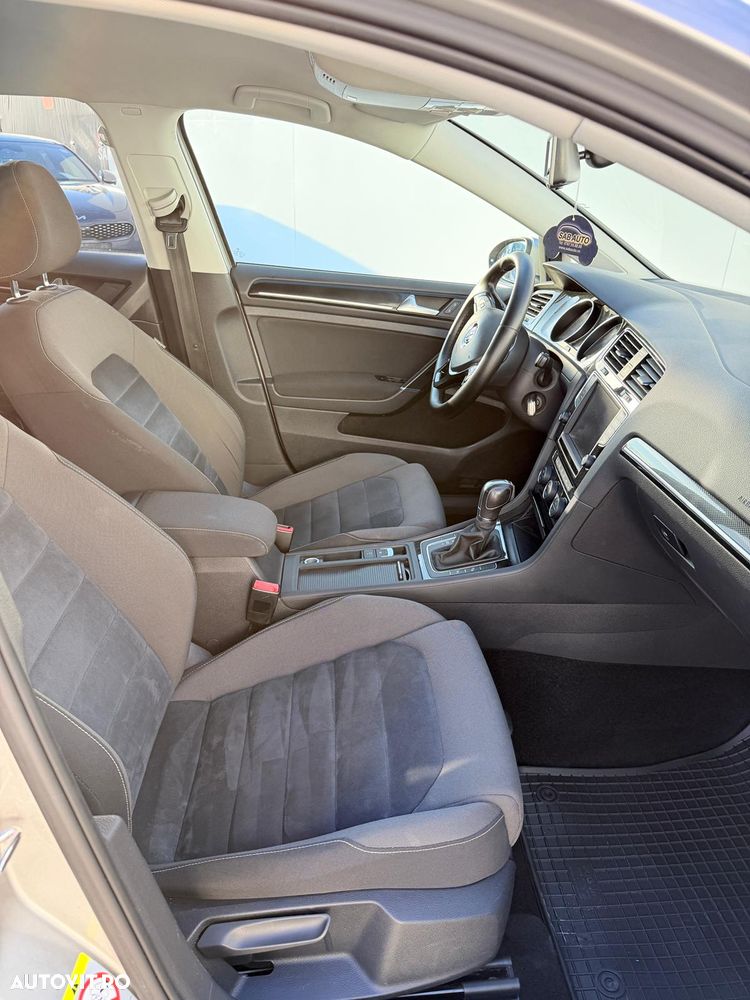 Volkswagen Golf 1.4 TSI BlueMotion Technology DSG Highline - 10