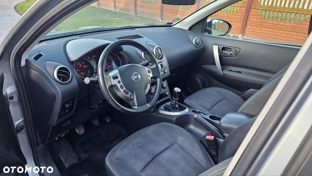 Nissan Qashqai+2 2.0 dCi DPF acenta - 5