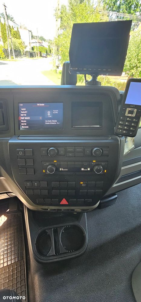 MAN TGL 12 250 z 2021r kontener 20pal winda Euro6 - 5
