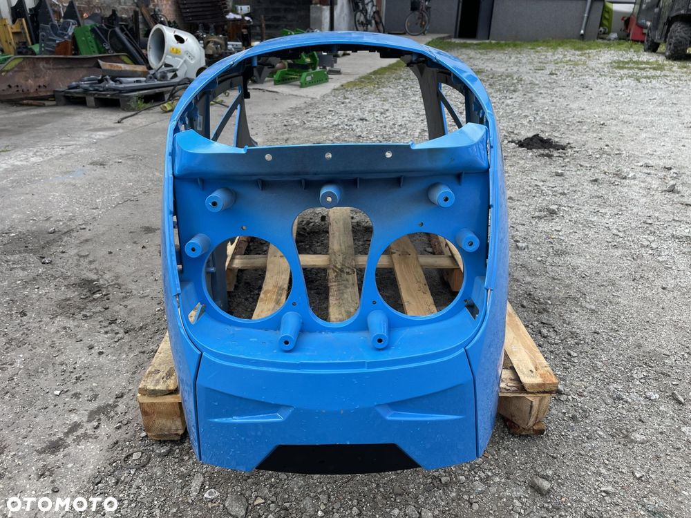 Landini 4-080 2013r. - maska silnika - 2