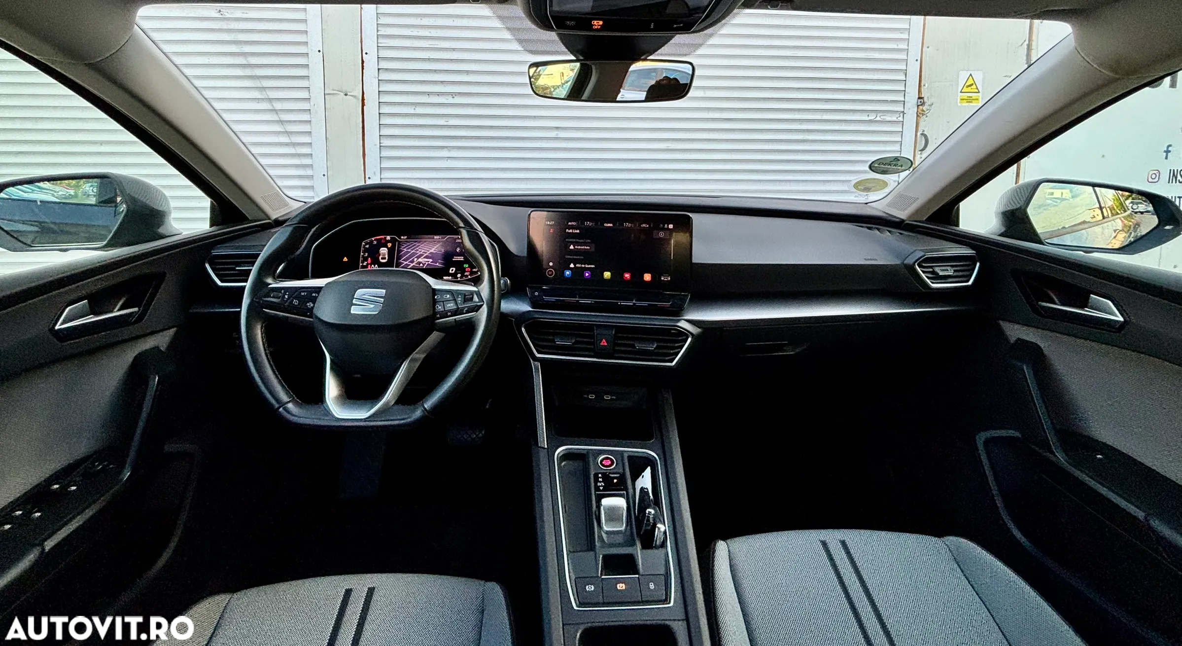 Seat Leon Sportstourer 2.0 TDI DSG Style Edition - 4