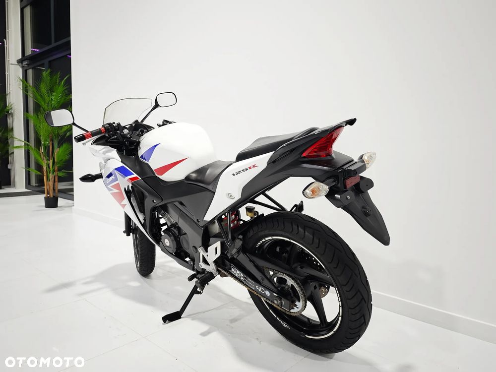 Honda CBR - 9