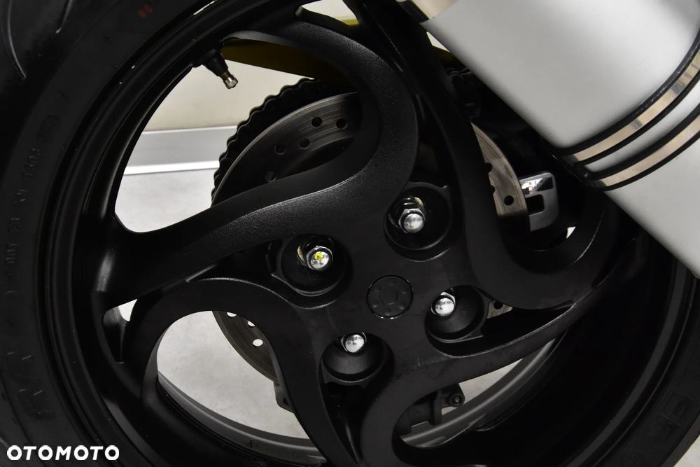 Honda CB - 37