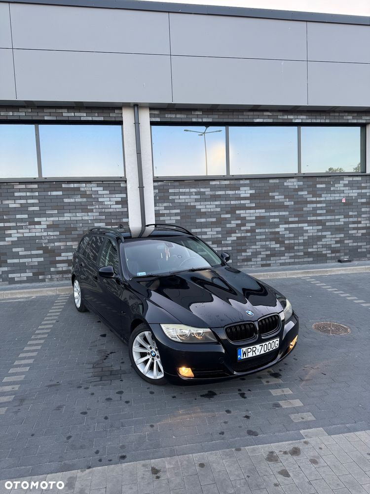 BMW Seria 3 320i - 21