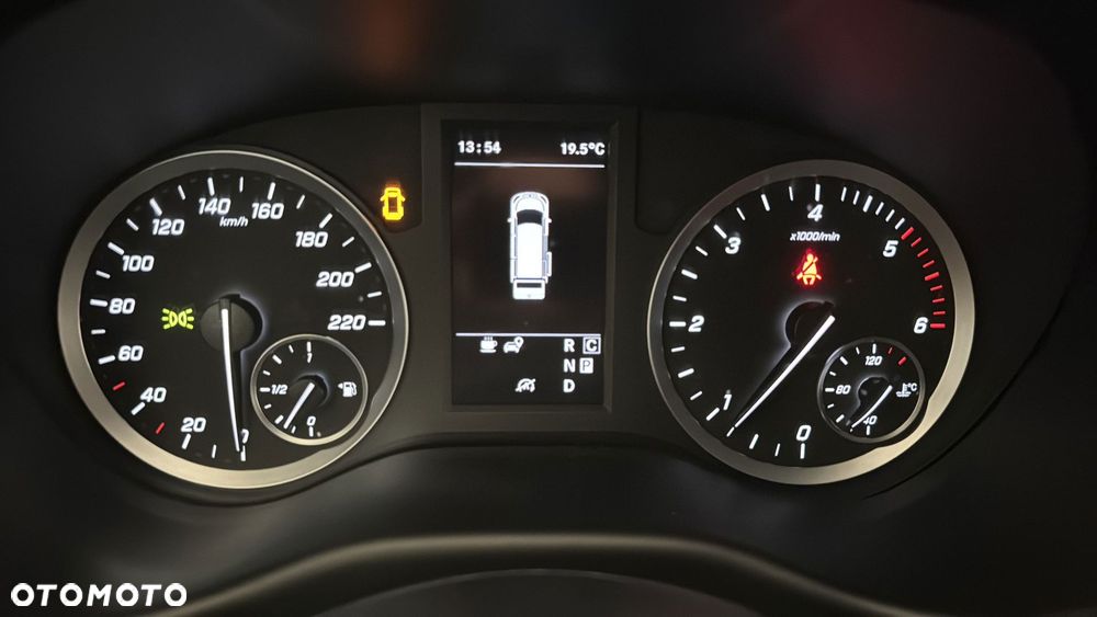 Mercedes-Benz Vito - 16