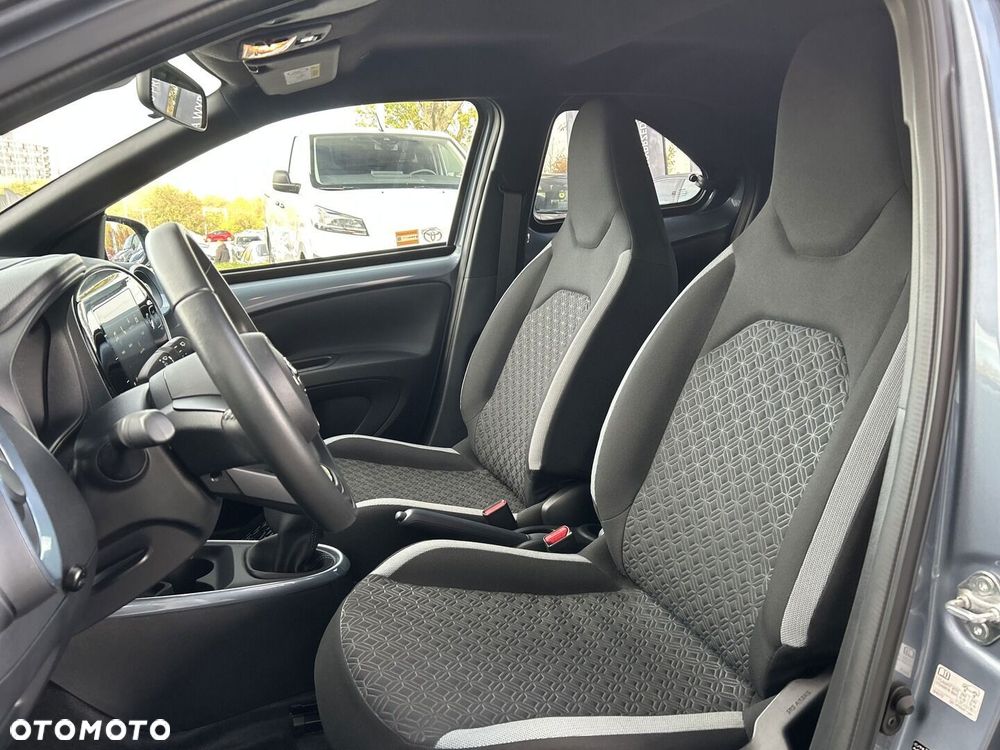 Toyota Aygo X - 9