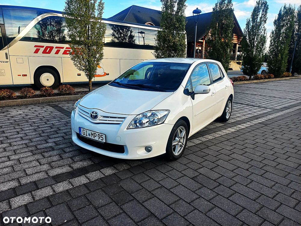 Toyota Auris 1.6 Dynamic - 13