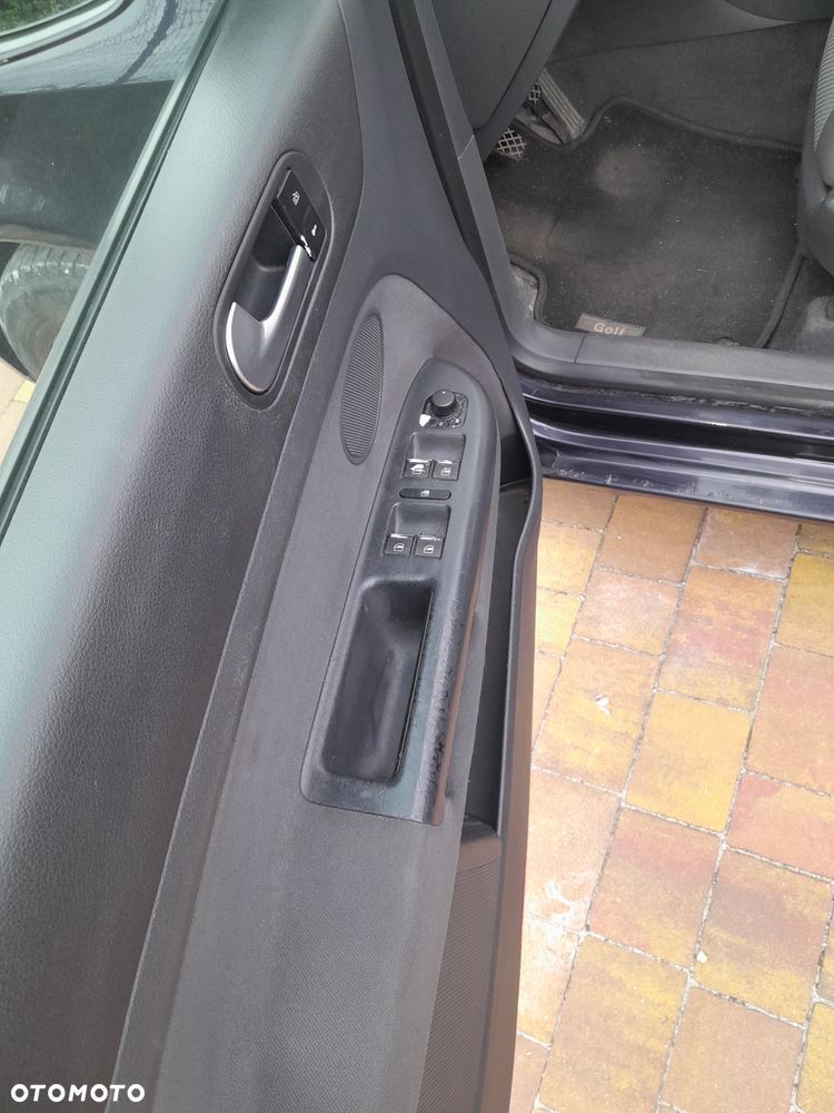 Volkswagen Golf Plus 2.0 FSI Comfortline - 12