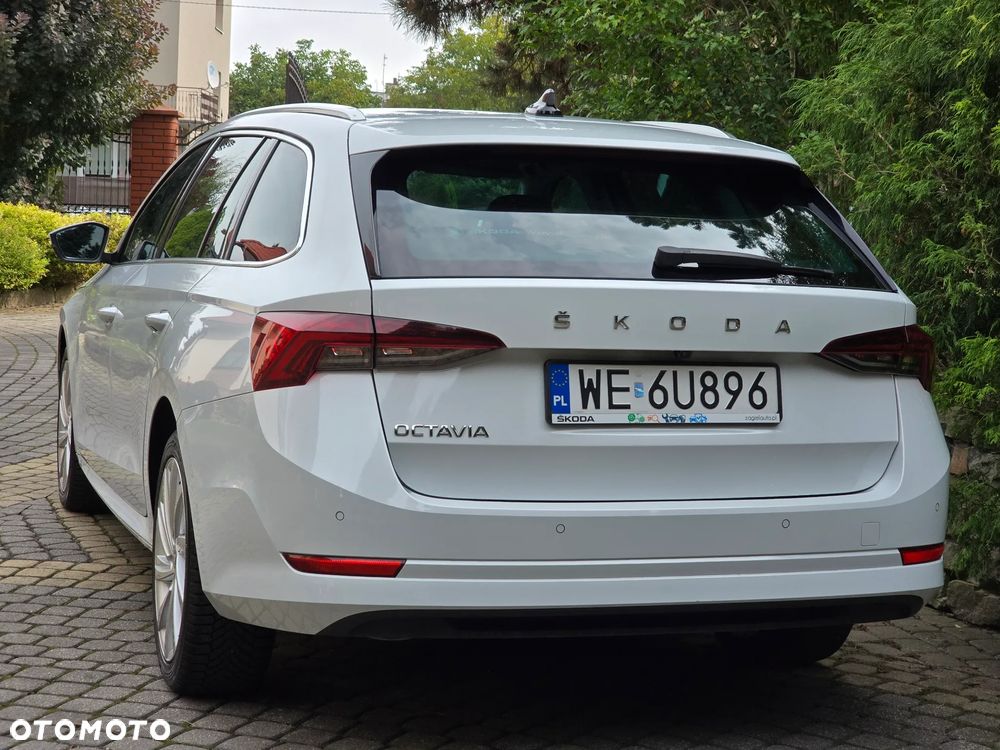 Skoda Octavia 2.0 TDI Style DSG - 8
