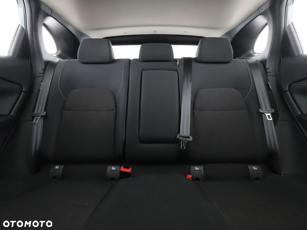 Nissan Qashqai 1.3 DIG-T mHEV N-Connecta - 19